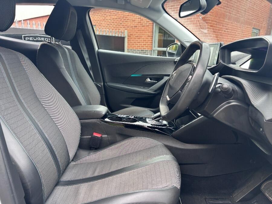 Used Peugeot 2008 2022 for sale - 76389297: Photo 42