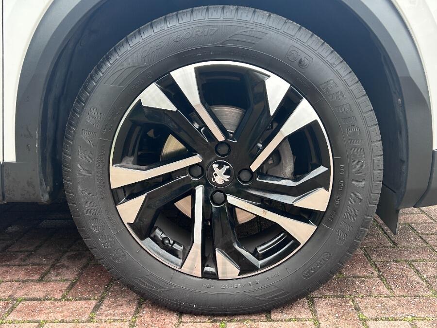 Used Peugeot 2008 2022 for sale - 76389297: Photo 6