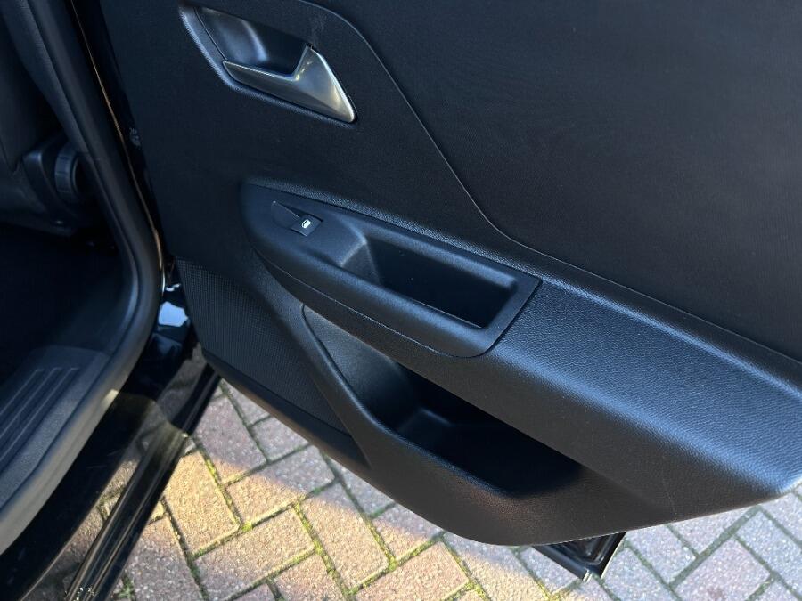 Used Vauxhall Mokka 2023 for sale - 76360607: Photo 56