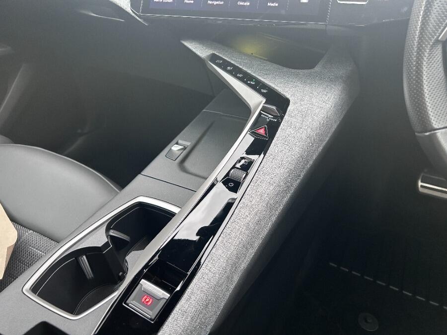 Used Peugeot 5008 2025 for sale - 76361097: Photo 40
