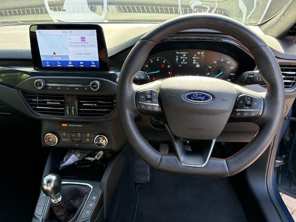 Used Ford Focus 2022 for sale - 76327168: Photo 31