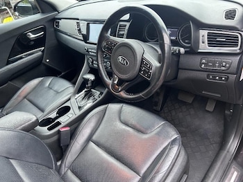 Used Kia Niro 2018 for sale - 76388264: Photo