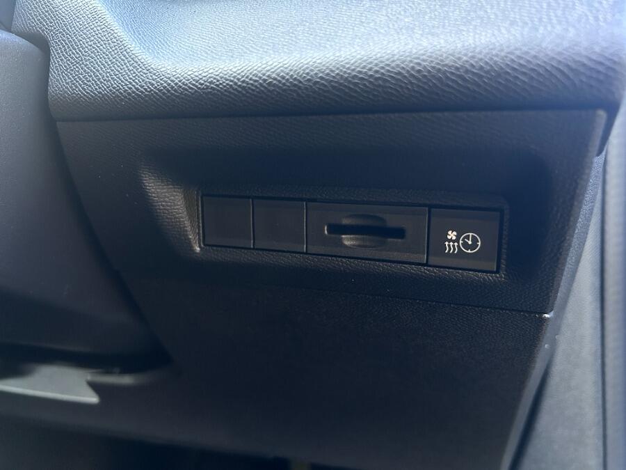 Used Peugeot 308 2025 for sale - 77344142: Photo 45