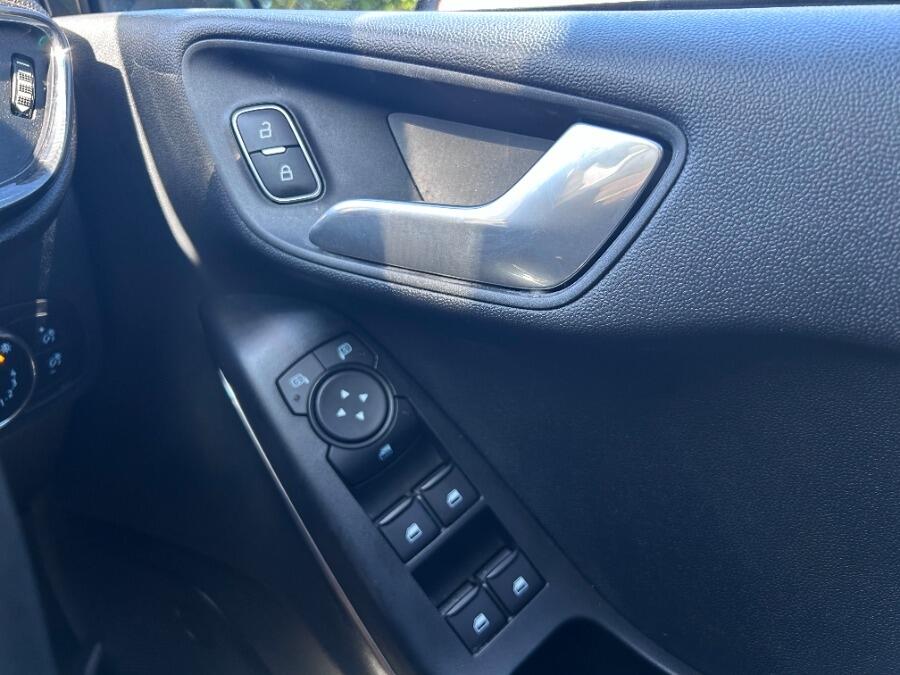 Used Ford Fiesta 2023 for sale - 75990140: Photo 16