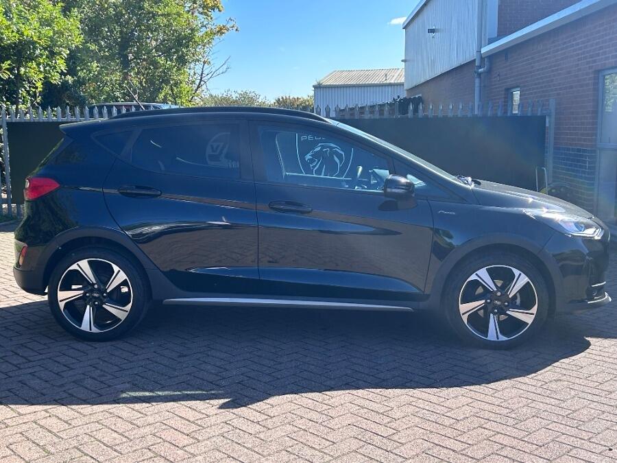 Used Ford Fiesta 2023 for sale - 75990140: Photo 4