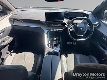 Used Peugeot 5008 2023 for sale - 77882377: Photo