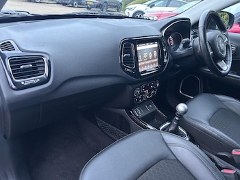 Used Jeep Compass 2020 for sale - 77320654: Photo