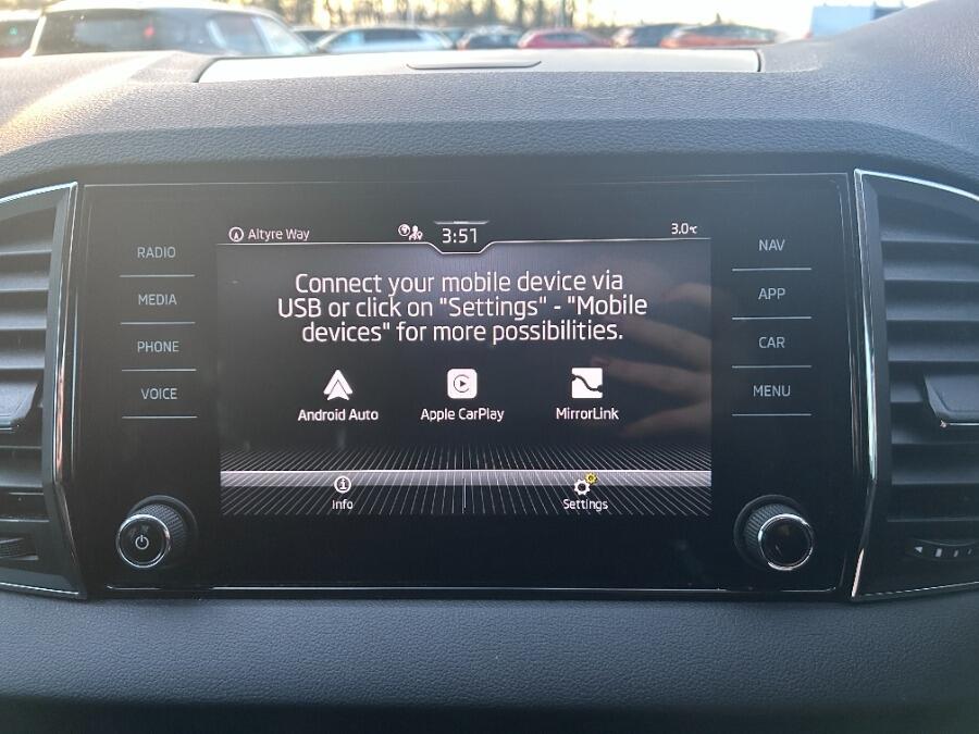 Used Skoda Karoq 2021 for sale - 77344140: Photo 37