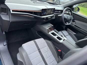 Used Vauxhall Grandland 2025 for sale - 76473768: Photo