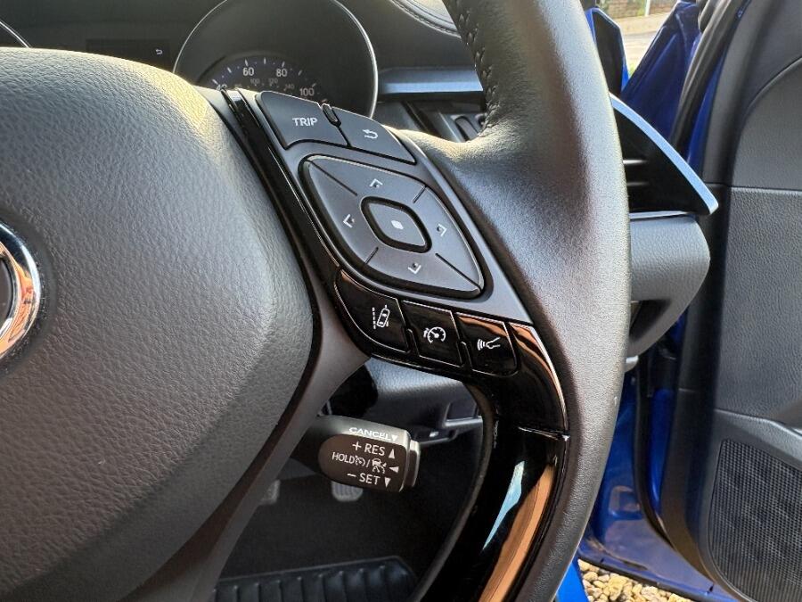 Used Toyota C-HR 2020 for sale - 77882205: Photo 37