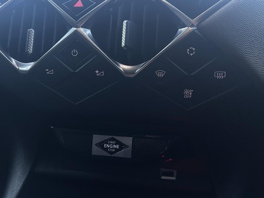 Used DS Automobiles DS 3 Crossback 2019 for sale - 77090783: Photo 44