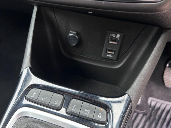 Used Vauxhall Crossland 2023 for sale - 76227734: Photo 21