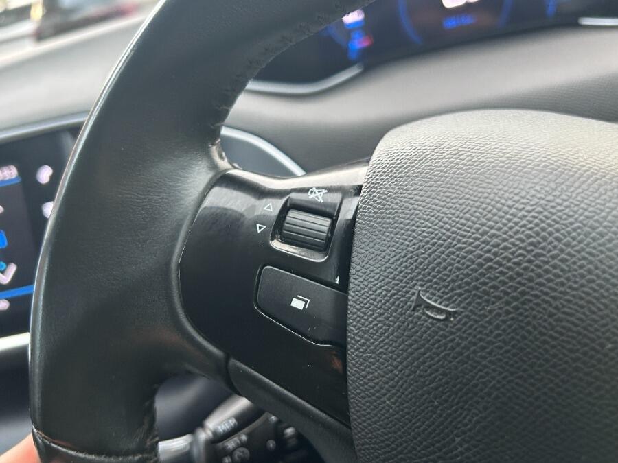 Used Peugeot 308 2020 for sale - 76607791: Photo 25