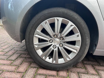 Used Peugeot 308 2020 for sale - 76607791: Photo