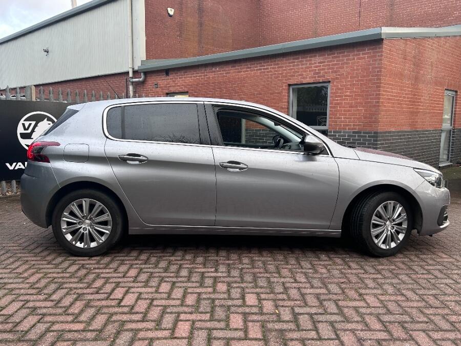 Used Peugeot 308 2020 for sale - 76607791: Photo 6
