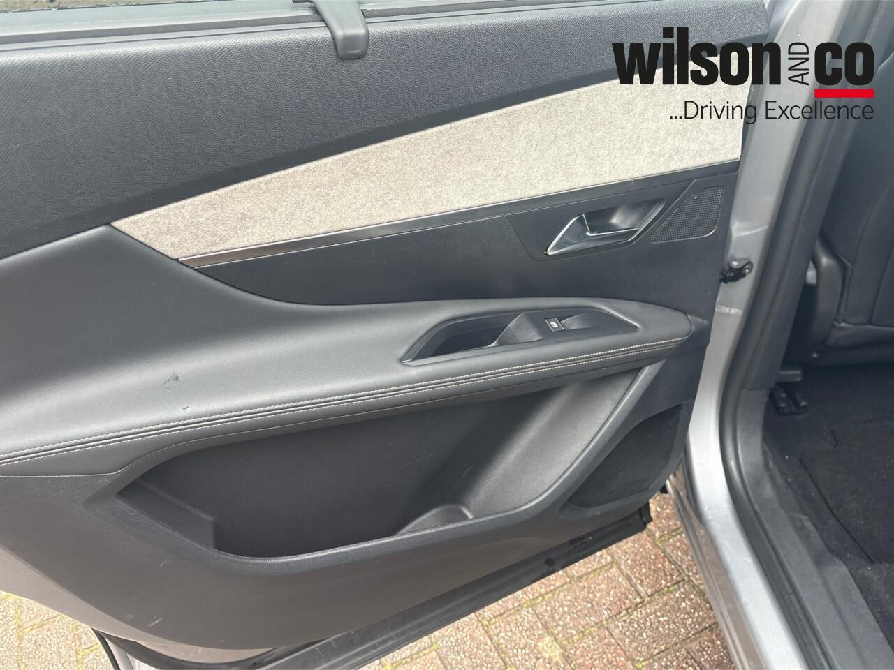 Used Peugeot 5008 2023 for sale - 77376529: Photo 49