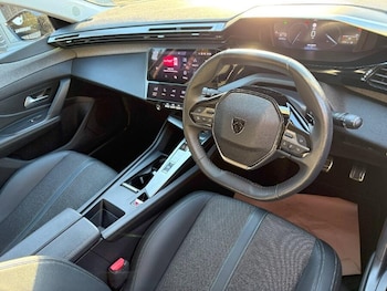 Used Peugeot 308 SW 2022 for sale - 76151714: Photo 2