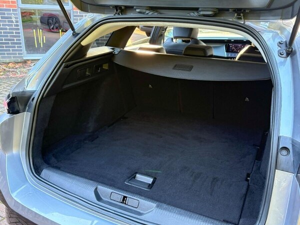 Used Peugeot 308 SW 2022 for sale - 76151714: Photo 41