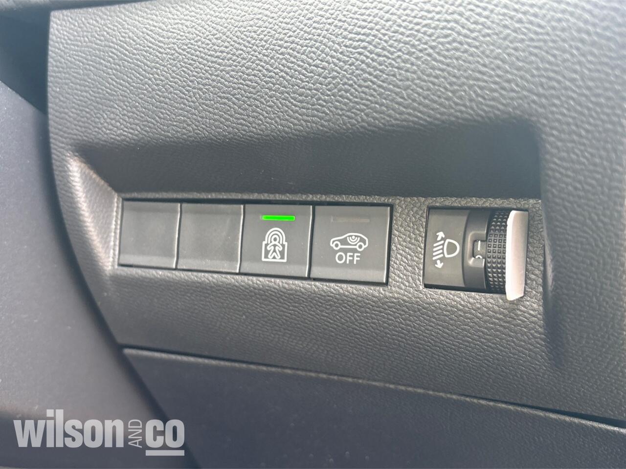 Used Peugeot E-208 for sale - 78214621: Photo 38