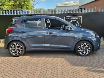 Used Hyundai i10 2022 for sale - 75905322: Photo