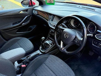 Used Vauxhall Astra 2018 for sale - 76423655: Photo