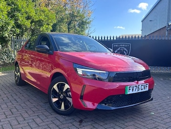 2025 (75) - 50kwh Yes Hatchback 5dr Electric Auto (136 Ps)