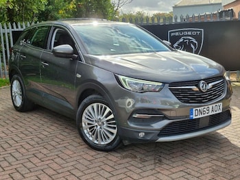 2019 (69) - 1.5 Turbo D Tech Line Nav 5dr