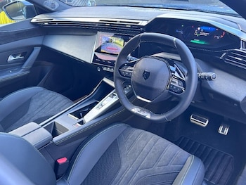 Used Peugeot E-308 2025 for sale - 76472813: Photo