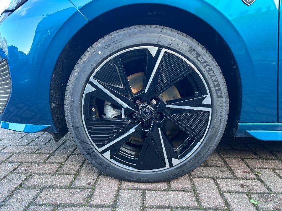 Used Peugeot E-308 2025 for sale - 76472813: Photo 7