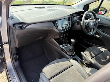 Used Vauxhall Crossland 2024 for sale - 76423626: Photo