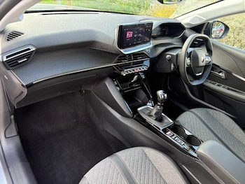 Used Peugeot 208 2024 for sale - 76425149: Photo