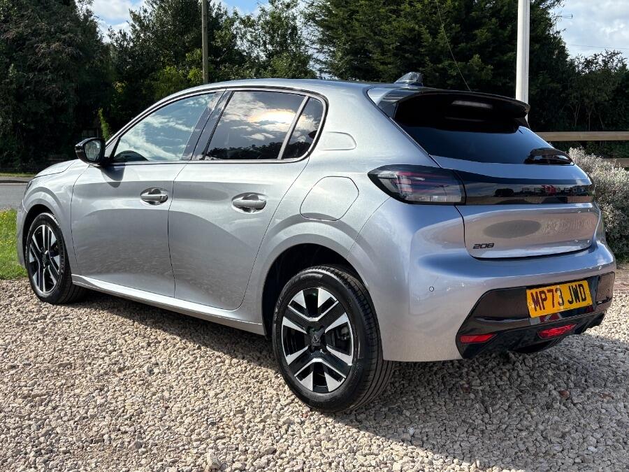 Used Peugeot 208 2024 for sale - 76425149: Photo 6
