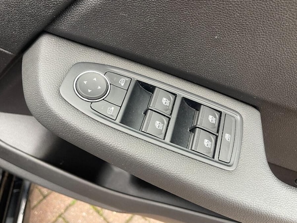 Used Renault Clio 2021 for sale - 76314509: Photo 23