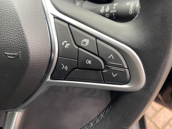 Used Renault Clio 2021 for sale - 76314509: Photo 27