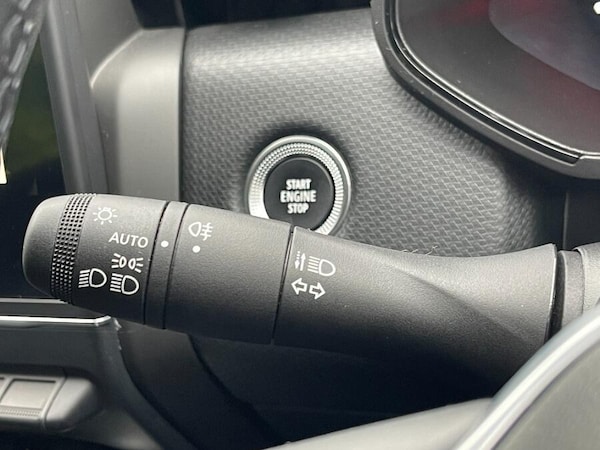 Used Renault Clio 2021 for sale - 76314509: Photo 41
