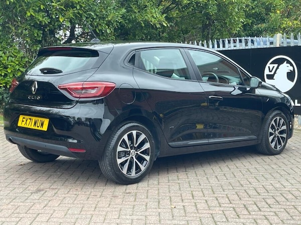 Used Renault Clio 2021 for sale - 76314509: Photo 5