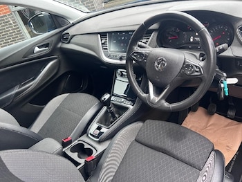 Used Vauxhall Grandland X 2021 for sale - 76158509: Photo 2