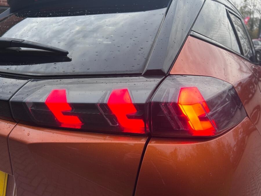 Used Peugeot 2008 2021 for sale - 76360221: Photo 26