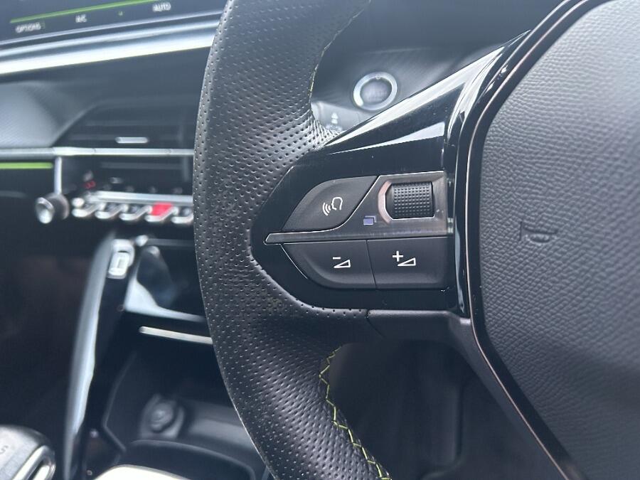 Used Peugeot 2008 2021 for sale - 76360221: Photo 34