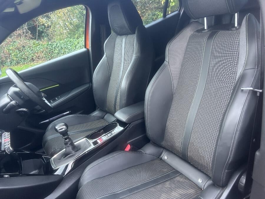 Used Peugeot 2008 2021 for sale - 76360221: Photo 65