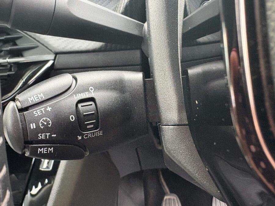 Used Peugeot 2008 2022 for sale - 76360808: Photo 33