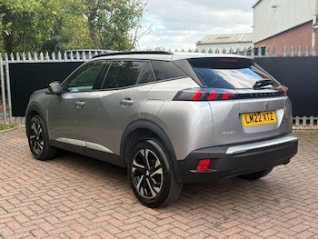 Used Peugeot 2008 2022 for sale - 76360808: Photo