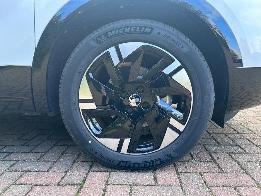 Used Vauxhall Mokka Electric 2025 for sale - 76227078: Photo 25