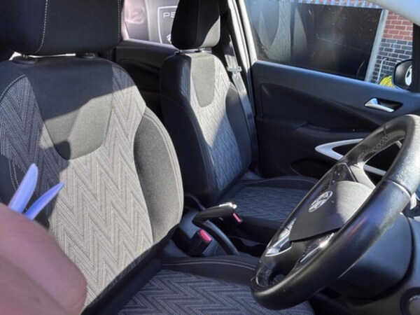 Used Vauxhall Crossland X 2020 for sale - 75990858: Photo 25