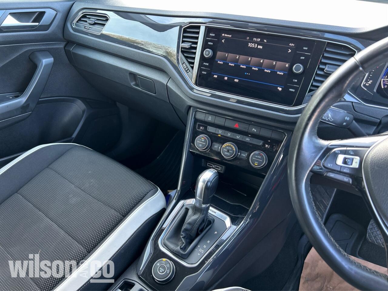 Used Volkswagen T-Roc 2018 for sale - 77344570: Photo 21