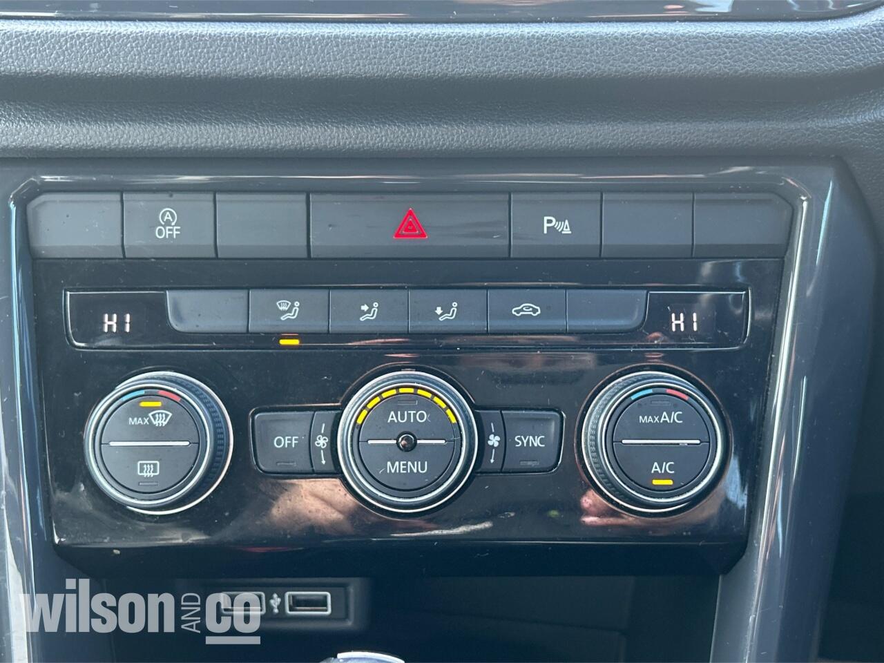 Used Volkswagen T-Roc 2018 for sale - 77344570: Photo 25