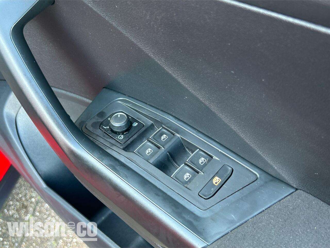 Used Volkswagen T-Roc 2018 for sale - 77344570: Photo 51