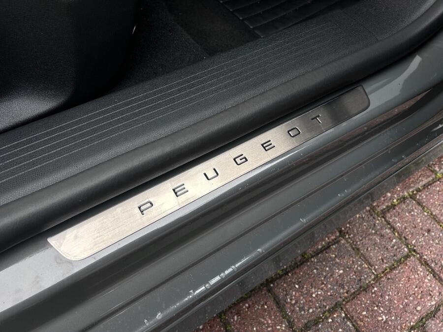 Used Peugeot E-308 2025 for sale - 76472970: Photo 28