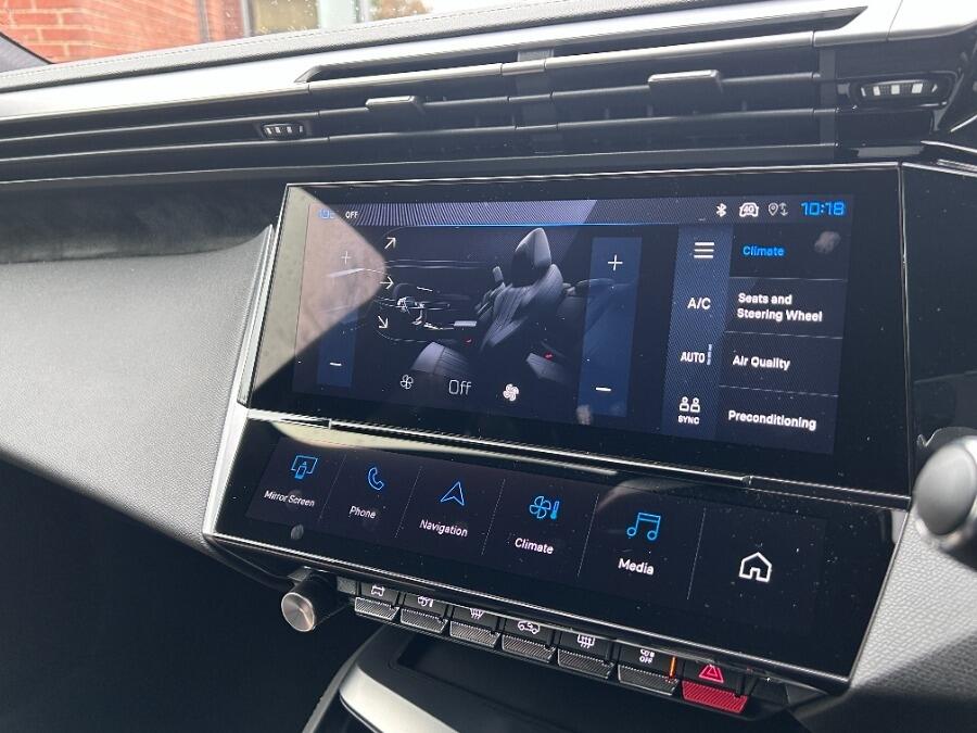 Used Peugeot E-308 2025 for sale - 76472970: Photo 41