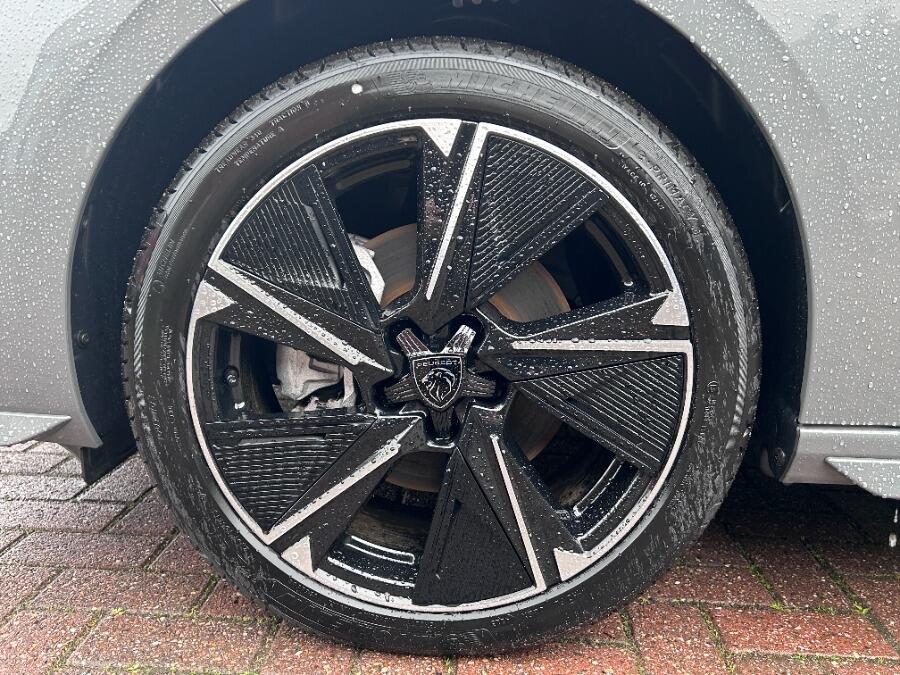 Used Peugeot E-308 2025 for sale - 76472970: Photo 6